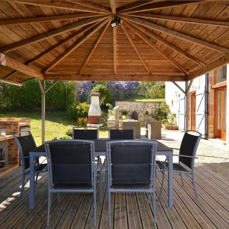 Charming Holiday Home With Pool Lavercantière エクステリア 写真