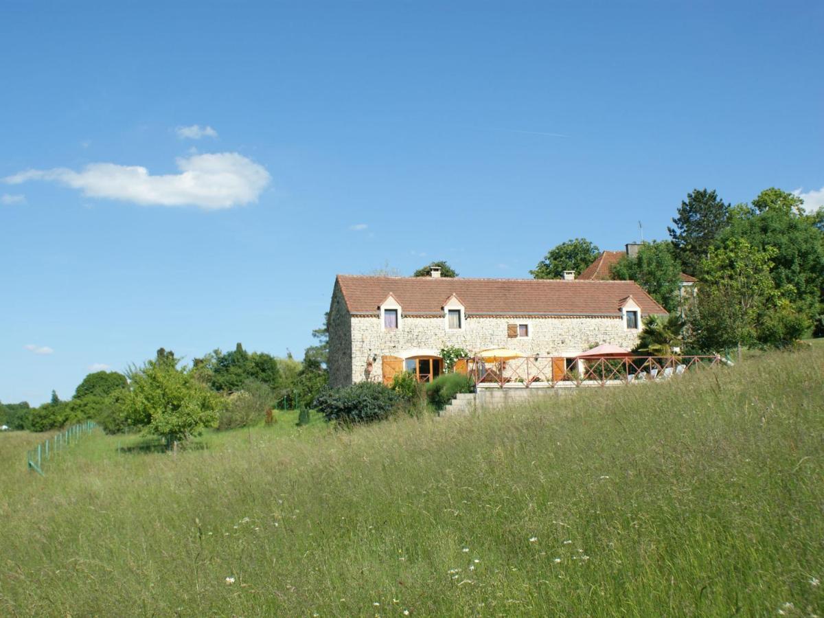 Charming Holiday Home With Pool Lavercantière エクステリア 写真